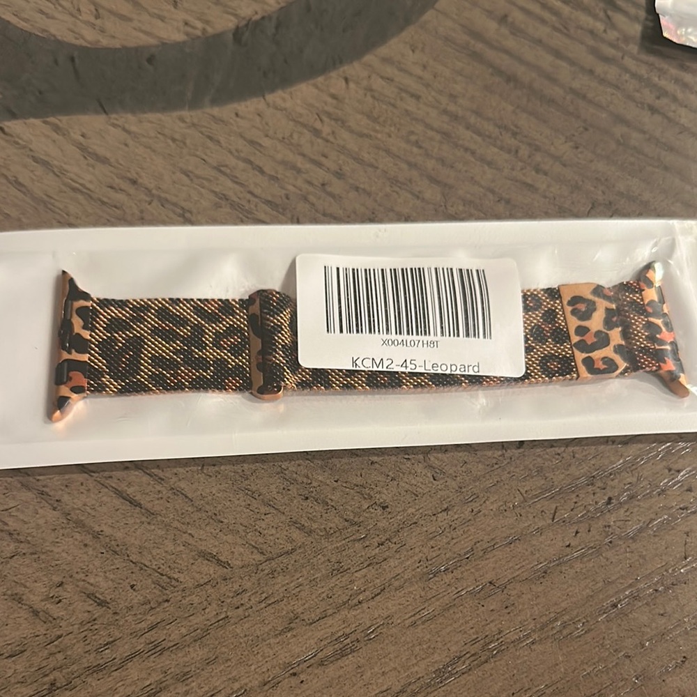 Leopard Pattern Apple Watch Band